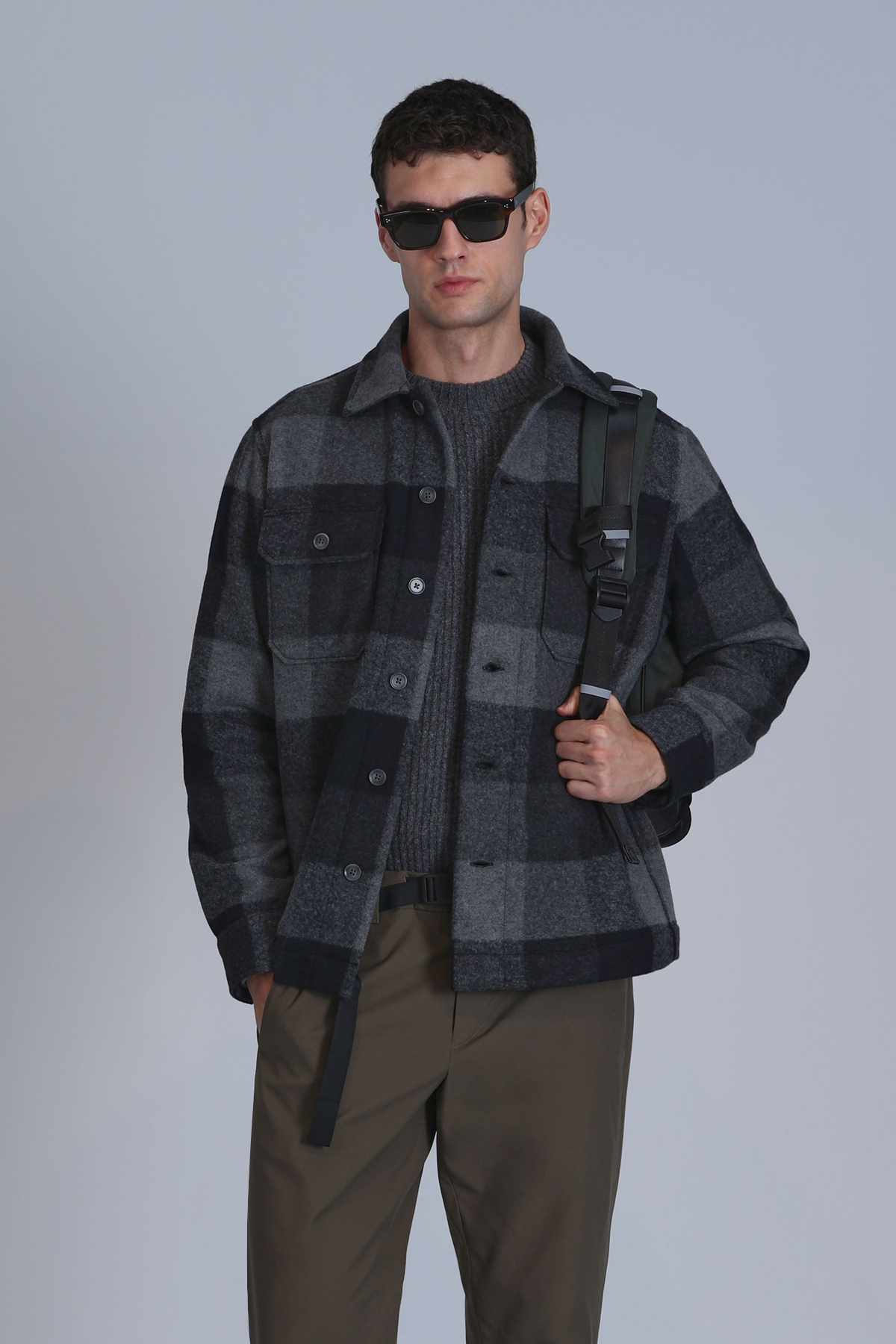 broken-erkek-basic-gomlek-slim-fit-siyah-black-friday-indirimleri-lufian-367339-82-B