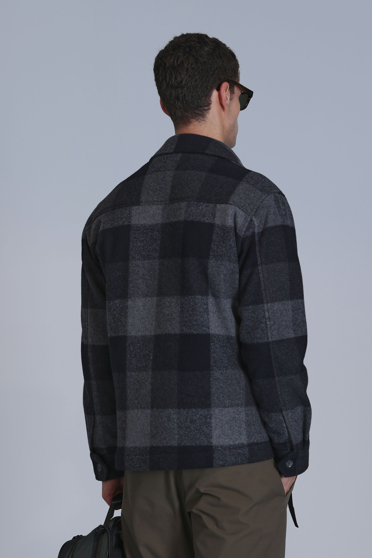 broken-erkek-basic-gomlek-slim-fit-siyah-black-friday-indirimleri-lufian-367344-82-B