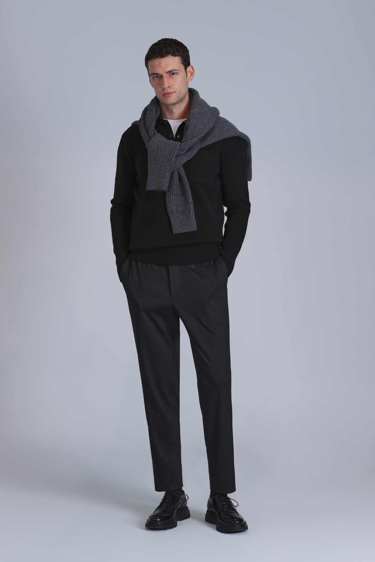 river-erkek-kazak-siyah-8424-lufian-370654-84-B