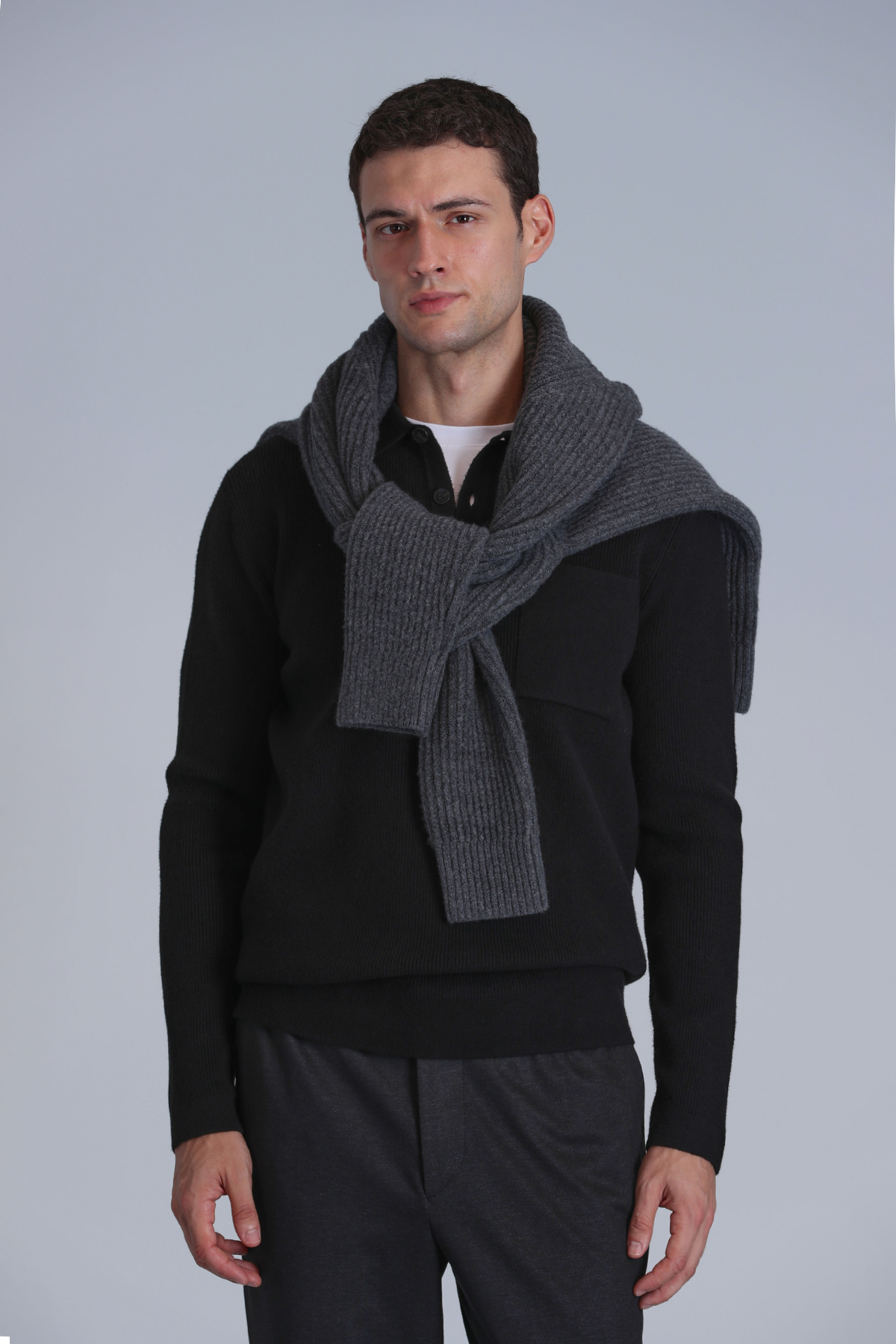 river-erkek-kazak-siyah-8424-lufian-370656-84-B