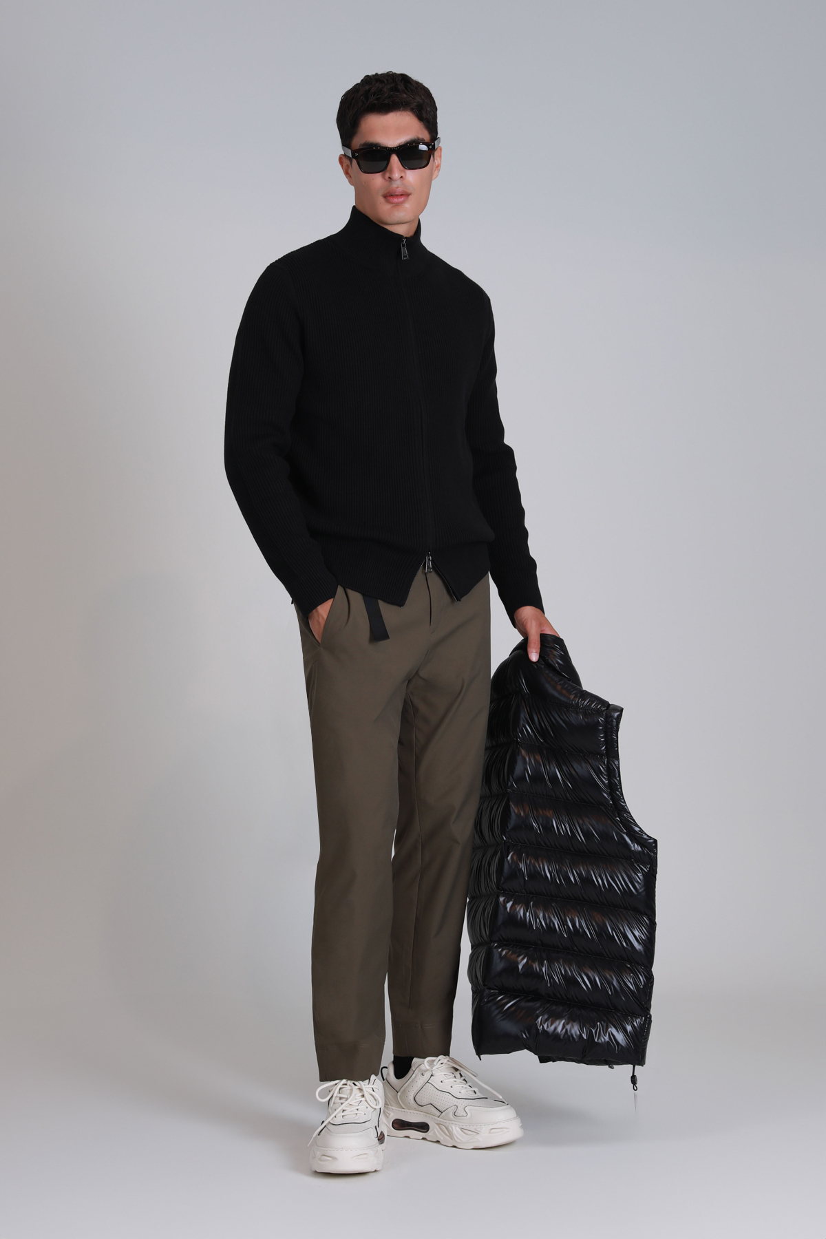 road-erkek-hirka-siyah-black-friday-indirimleri-lufian-370986-83-B